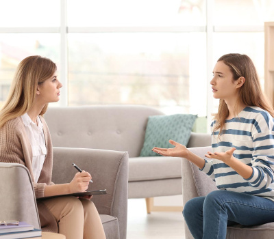 Formation psychologie de l’adolescent à distance. Stages présentiels en option. 